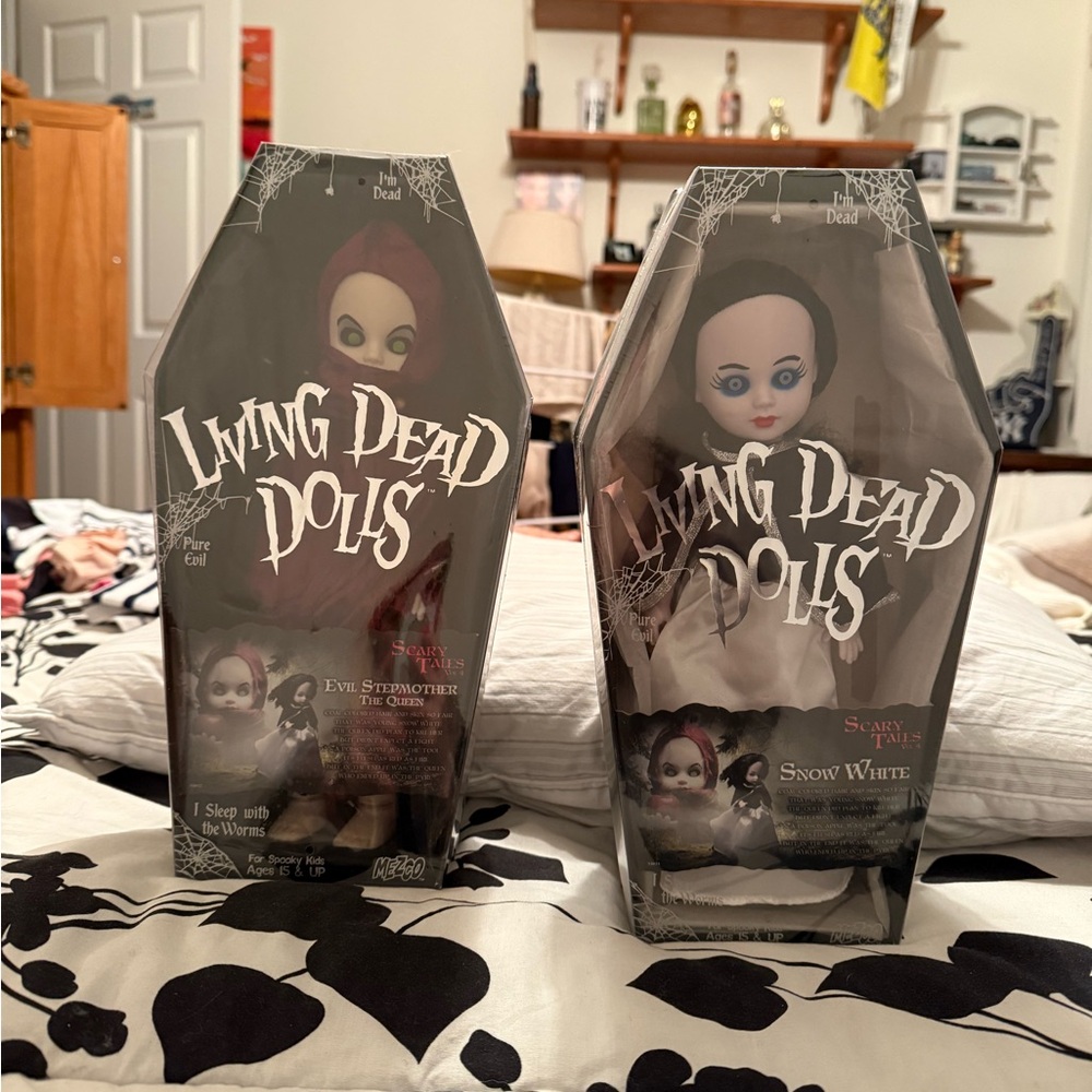 Living Dead Dolls Set - Evil Stepmother